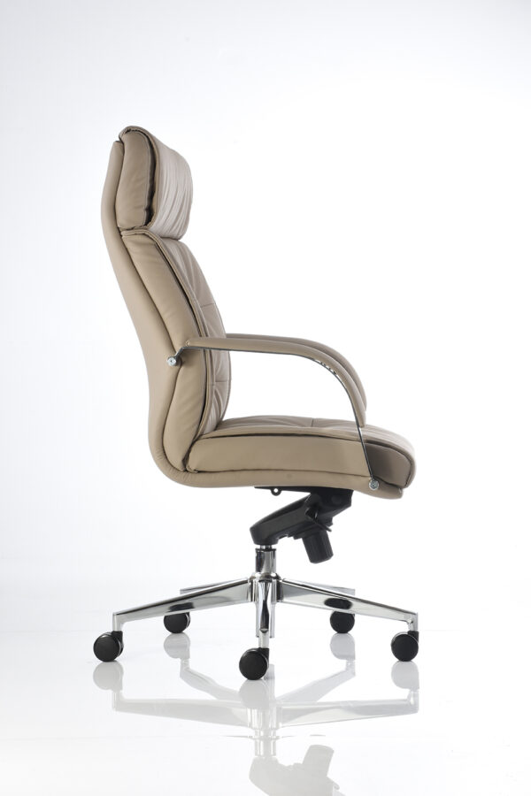 BM 4500 - Image 3
