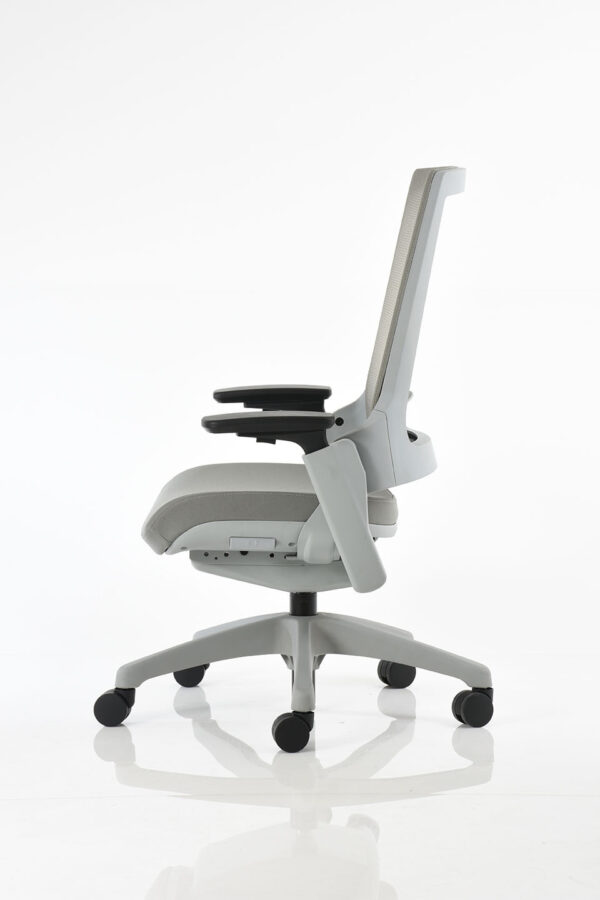 BM 7901 - Image 3