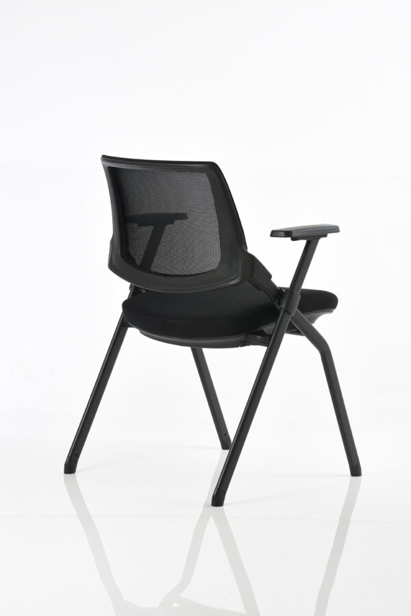 BM 585 - Image 4
